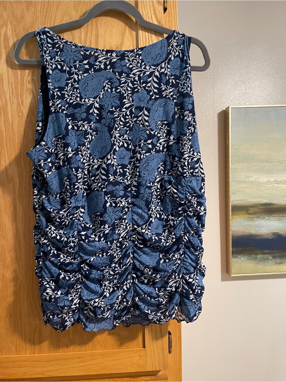 Blue Floral Tier‎ V-Neck Sleeveless Tank summer, party, office, Tiers, Ruffle - Picture 3 of 3